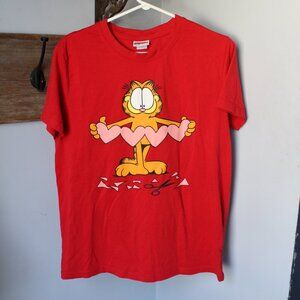 Garfield Size Large Juniors Love Tshirt